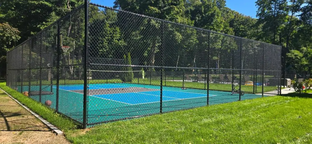 pickleball court installation