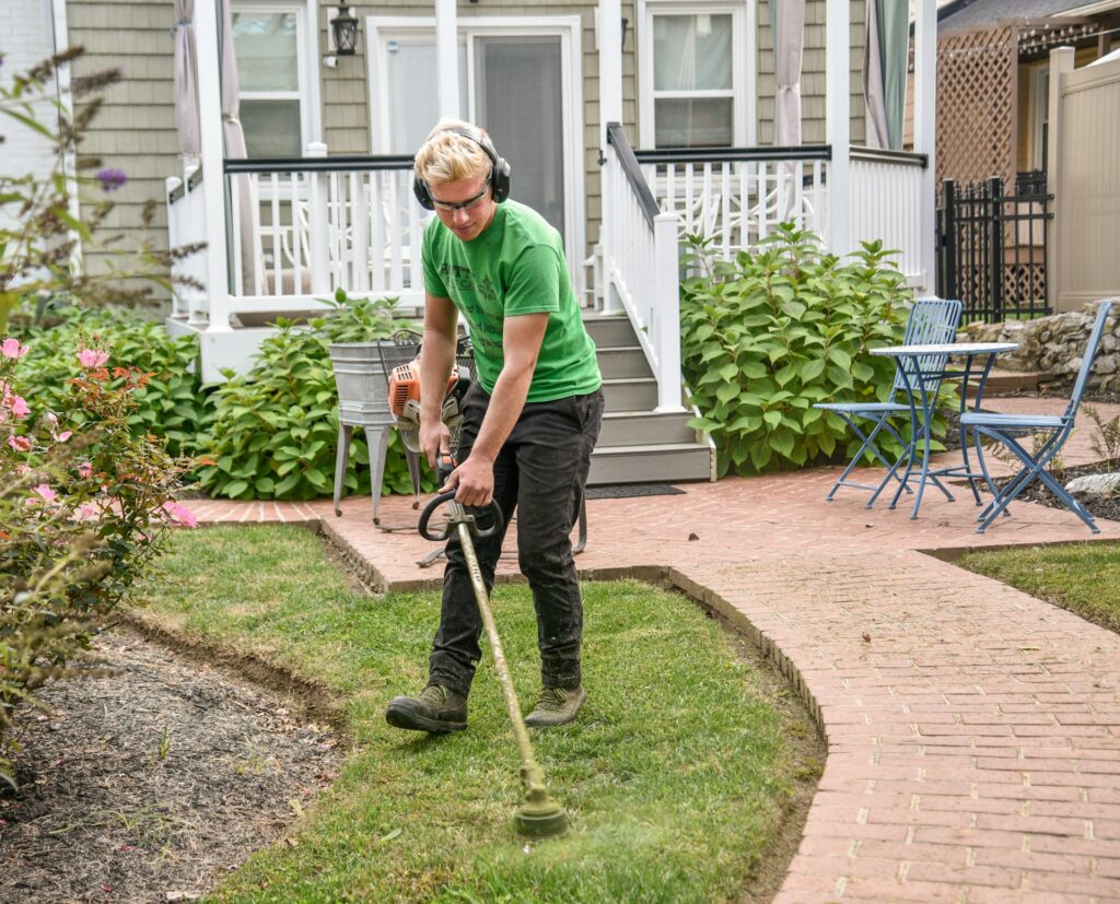landscaping maintenance